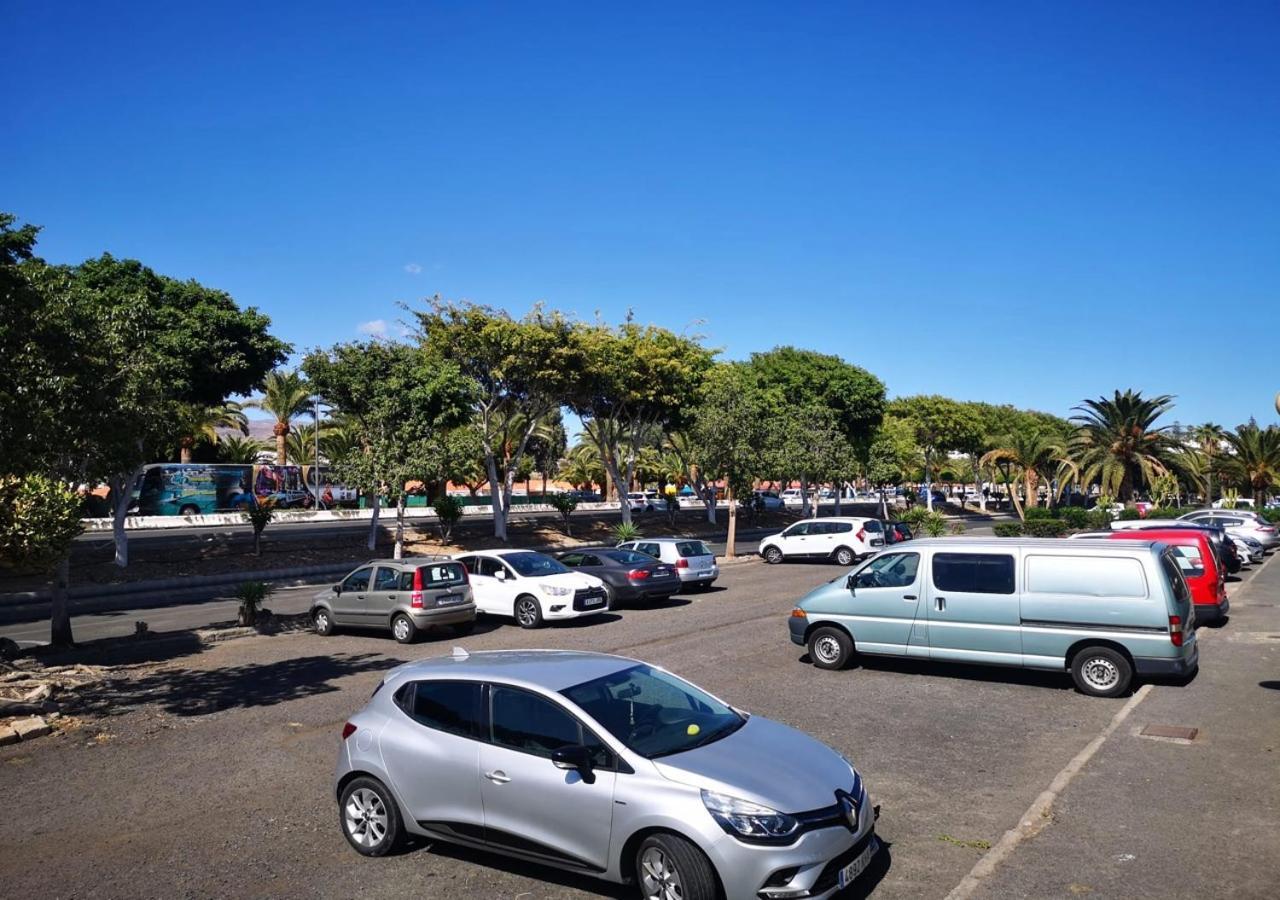 Maspalomas Lago Industrial Style Exterior photo